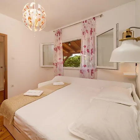 Apartment Milica